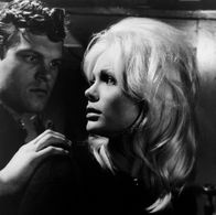 Margaret Rose Keil in That Kind of Girl (1963)