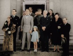 Shirley Temple, Helene Chadwick, Huntley Gordon, Harry Myers, and Harry Myers in Managed Money (1934)