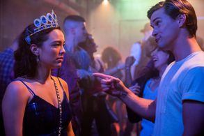 Glenn McCuen in Dash & Lily: Hanukkah (2020)