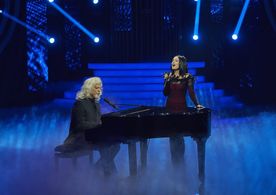 Miroslav Etzler and Anna Fialová in Tvoje tvár má známý hlas (2016)