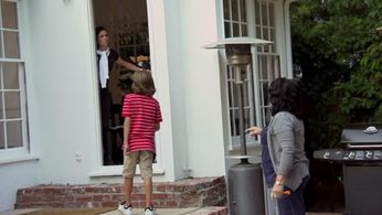 Jenni Pulos and Zoila Chavez in Interior Therapy with Jeff Lewis (2012)