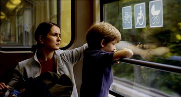 Marie-Lou Sellem and Louis Schanelec in Marseille (2004)