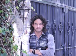 Still of Mario as Detective Antonio