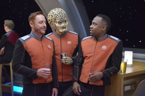 Scott Grimes, Mike Henry, and J. Lee in The Orville (2017)