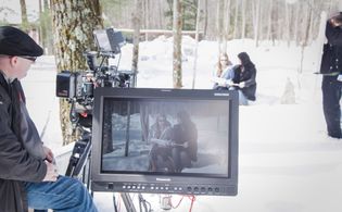 Rachel Resheff and Director Michalina Scorzelli chat before take. 