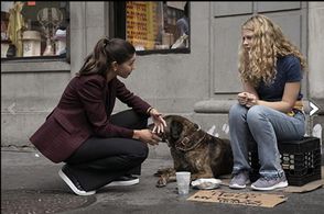 Jamie Gray Hyder and Kira McLean