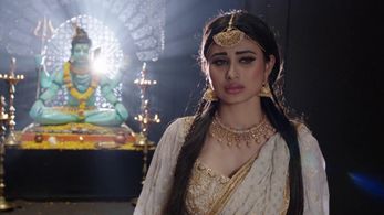 Mouni Roy in Naagin (2015)