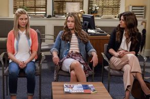 Tiffani Thiessen, Paris Berelc, and Isabel May in Alexa & Katie (2018)