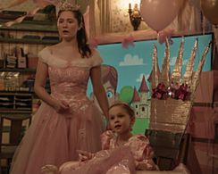 Paris Newton and Emma Kenney filming for Shameless ep 1102 at Franny Gallagher’s 5th birthday princess party.