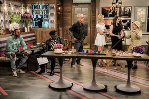 Andy Dick, Garrett Morris, Kat Dennings, Matthew Moy, Beth Behrs, and 2 Chainz in 2 Broke Girls (2011)