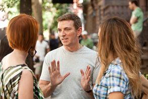Sarah Jessica Parker, Michael Patrick King, and Cynthia Nixon in Sex and the City 2 (2010)