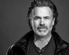 Photo Credit: Robert de Wit 200f2