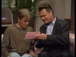 Carol van Herwijnen and Dick van den Toorn in We zijn weer thuis (1989)