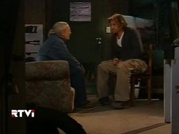 Facundo Arana and Arturo Bonín in Vidas robadas (2008)