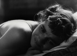 Eva Henning in Thirst (1949)