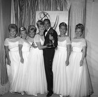 Carl Reiner, Donna King, Alyce King, Luise King, Marilyn King, Yvonne King, The King Sisters, and Maxine King