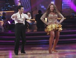 Driton 'Tony' Dovolani and Wendy Williams in Dancing with the Stars (2005)