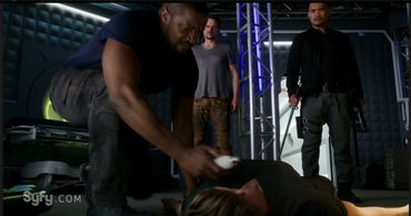 Roger Cross, Anthony Lemke, Alex Mallari Jr., and Justin Howell in Dark Matter (2015)