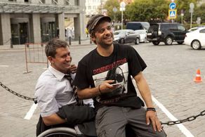 Ilya Glinnikov and Pavel Priluchnyy in Lyubov s ogranicheniyami (2017)