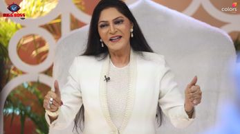 Simi Garewal in Bigg Boss: A rendezvous with Simi Garewal (2023)