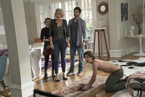 Jenna Elfman, Stephen Schneider, Nicholas Coombe, and Matreya Scarrwener in Imaginary Mary (2017)