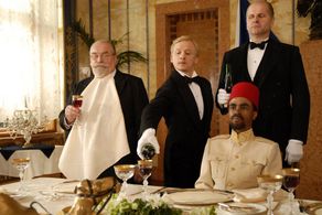 Ivan Barnev and Tonya Graves in I Served the King of England (2006)