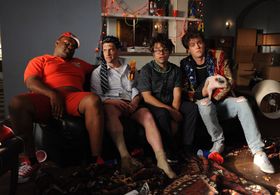 Justin Bartha, Charlie Saxton, James Earl, and Jack Cutmore-Scott in Cooper Barrett's Guide to Surviving Life (2016)