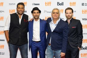 Hansal Mehta, Rupinder Nagra, Rajkummar Rao, and Timothy Ryan Hickernell in Omerta (2017)