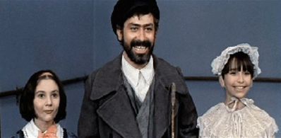 Maia Kankava, Vakhtang Kikabidze, and Ia Ninidze in Melodies of the Vera Quarter (1973)