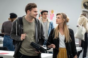 Sinje Irslinger and Samuel Hummel in Leipzig Homicide (2001)