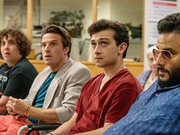 Craig Roberts, Ennis Esmer, Nate Smith, and Oliver Cooper in Red Oaks (2014)