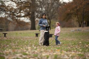 Deborah J. Atuk and Kirstianna Mueller in Gut (2012)