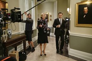 Tony Goldwyn and Portia de Rossi in Scandal (2012)