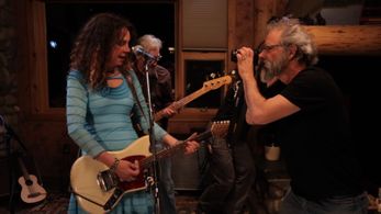 Directing: Laurie Sargent/Smiley Face