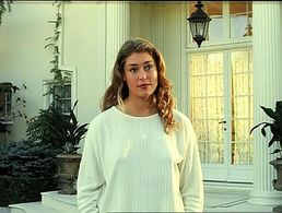 Mariya Shukshina in American Daughter (1995)