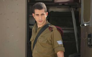 Gil Cohen in Combat Medics (2016)