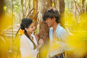 Dhanush and Amyra Dastur in Anegan (2015)