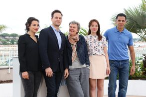 Josh Charles, Pascale Ferran, Roschdy Zem, Anaïs Demoustier, and Camélia Jordana at an event for Bird People (2014)