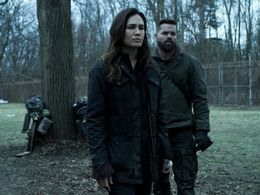 Wes Chatham and Nadine Nicole in The Expanse: Hard Vacuum (2021)