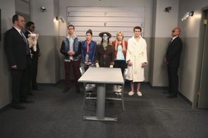 Rob Nagle, Olivia Holt, Austin North, Peyton Clark, Sarah Gilman, and Piper Curda in I Didn't Do It (2014)