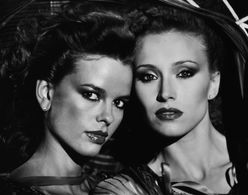 Darlanne Fluegel and Lisa Taylor in Eyes of Laura Mars (1978)