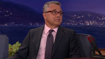 Jeffrey Toobin in Conan (2010)
