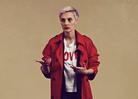 Barbora Poláková in Barbora Poláková: Vono (2018)