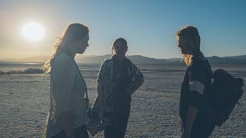 Behind the Scenes 'Deserted' with Dana Rosendorff, director Ashley Avis and Mischa Barton