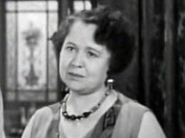 Lyle Tayo in You're Telling Me (1932)