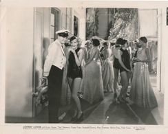 Lew Ayres, Alyce Ardell, Marie Burton, Peggy Fears, and Pat Paterson in Lottery Lover (1935)