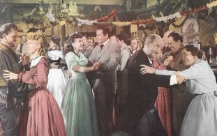 Evelyn Ankers, Paul Barney, James Ellison, Sally Weldman, Lee 'Lasses' White, and Ruth Whitney in The Texan Meets Calami