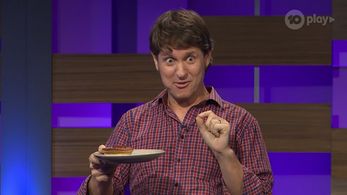 Craig Reucassel in Hughesy, We Have a Problem: Episode #5.6 (2021)