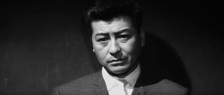 Ryô Ikebe in Pale Flower (1964)