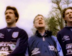 David Seaman, Frank Skinner, and Steve McManaman in Baddiel & Skinner & Lightning Seeds: Three Lions (1996)